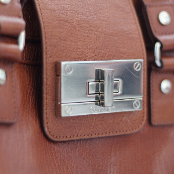 Calvin Klein leather bag - Picture 4 of 8